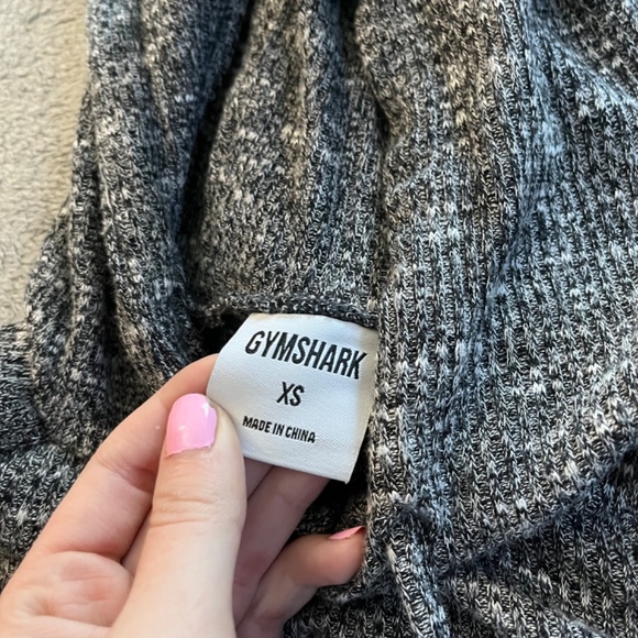 Gymshark Cropped Hoodie - Picture 2 of 2